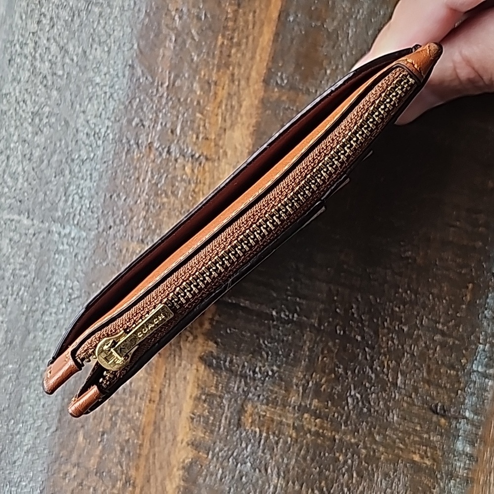 Zip Card Case In Rainbow Signature Canvas - Picture 3 of 5